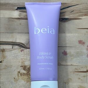 Beia Purple Exfoliant & Scrub Bath & Body